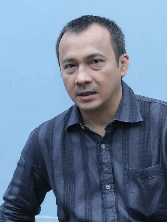 "Mudah-mudahan film ini menghibur di situasi yang panas (pas pencoblosan Pilkada)," kata Adi Bing Slamet saat preskon film Generasi Kocak: 90an Vs Komika, Gado-gado Boplo, Menteng, Jakarta Pusat, Selasa (24/1). (Galih W. Satria/Bintang.com)