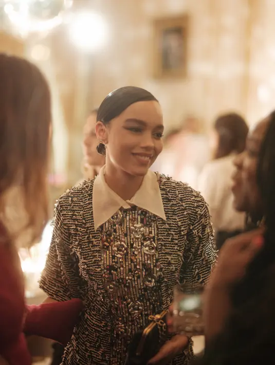 CHANEL merayakan House Ambassador Whitney Peak sebagai wajah baru dari parfum Coco Mademoiselle