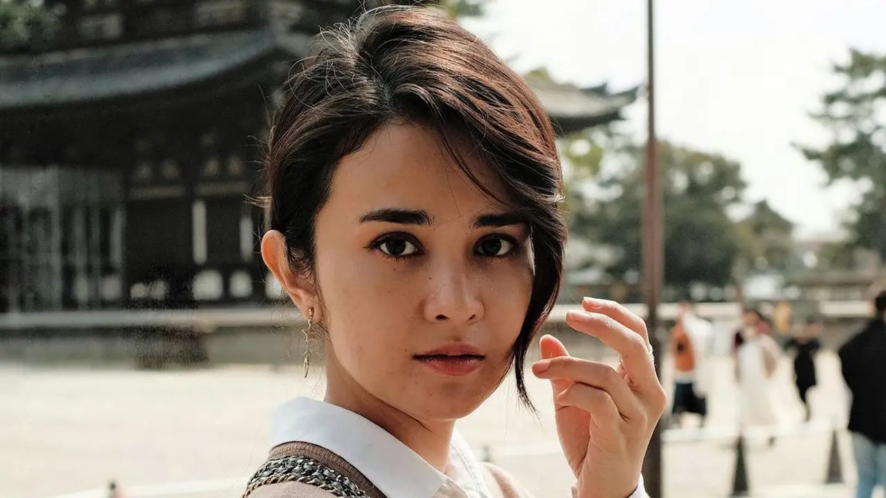 Intip outfit stylish Michelle Ziudith saat traveling.