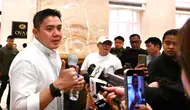 Seskab Teddy Disebut Konsisten Pasang Badan untuk Pemerintah