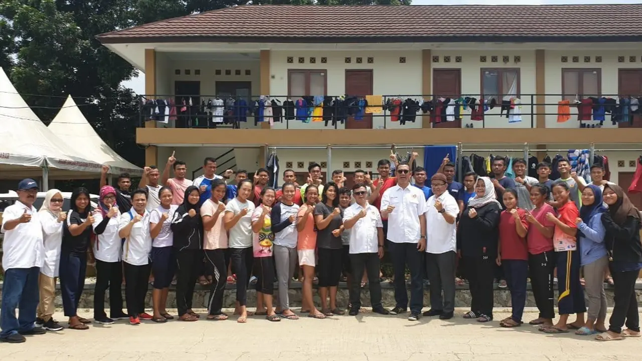 Tim dayung Jawa Barat