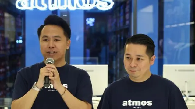 Sneakers Atmos dari Jepang