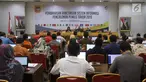 Suasana sosialisasi Sistem Informasi Pencalonan (Silon) di kantor KPU, Jakarta, Senin (7/5). Sosialisasi ini diikuti oleh seluruh partai peserta Pemilu 2019. Silon adalah aplikasi bagi calon legislator. (Liputan6.com/Angga Yuniar)