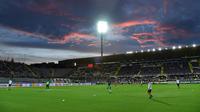 Atmosfer kandang Fiorentina, Stadio Artemio Franchi jelang laga melawan Napoli di Serie A 2022/2023. (AFP/Alberto Pizzoli).