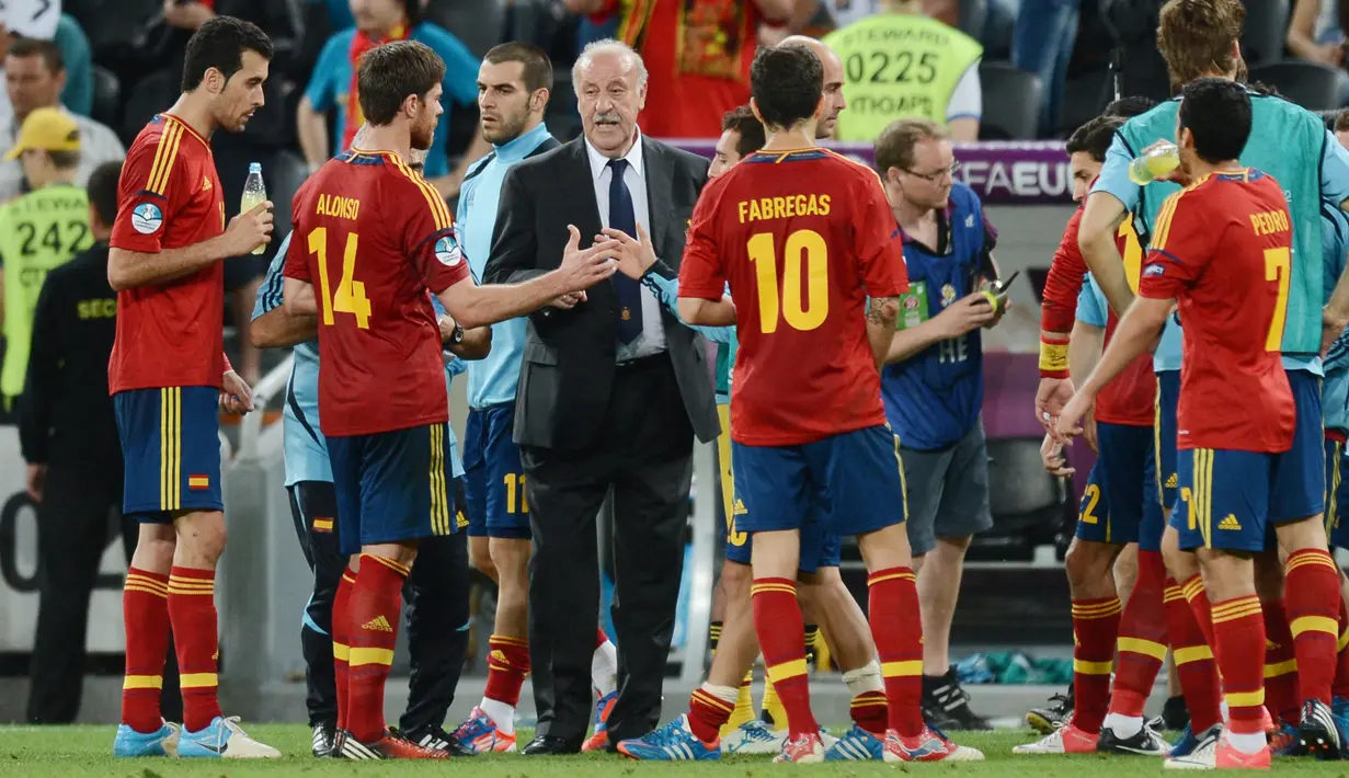 Dan benar saja anak asuh Del Bosque akhirnya keluar sebagai juara usai menumbangkan Italia di final dengan empat gol tanpa balas. (Foto/AFP/Jeff Pachoud)
