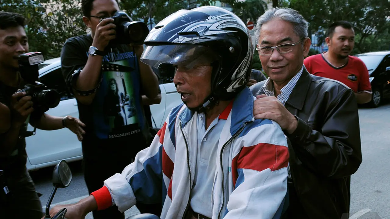 Usai Diperiksa KPK, Pejabat Ini Kabur Pakai Ojek