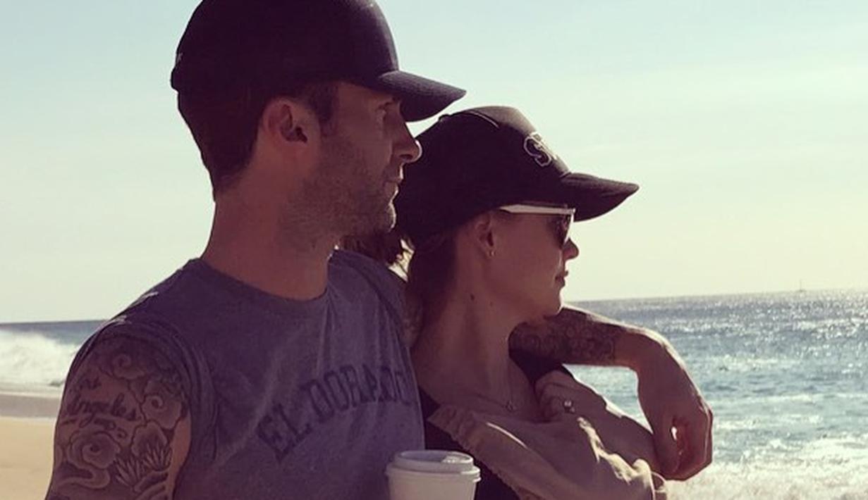 <p>Adam Levine dan Behati Prinsloo. (Foto: Instagram/ adamlevine)</p>