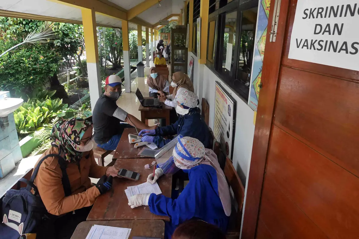 FOTO: Layanan Vaksinasi COVID-19 Puskesmas Kecamatan Matraman