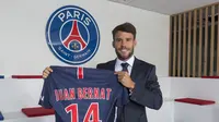 Juan Bernat menjadi rekrutan paling anyar Paris Saint-Germain. (PSG)