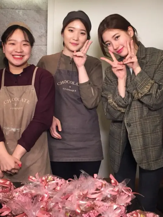 Untuk mengungkapkan rasa sayangnya, Suzy pun mempersiapkan hadiah berupa cokelat untuk penggemarnya. Hal itu terungkap pada sebuah postingan foto di akun Instagram, justsuzy9410. (Foto: instagram.com/classique_chocolate)