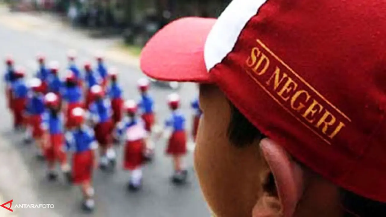 siswa-sd-131202c.jpg