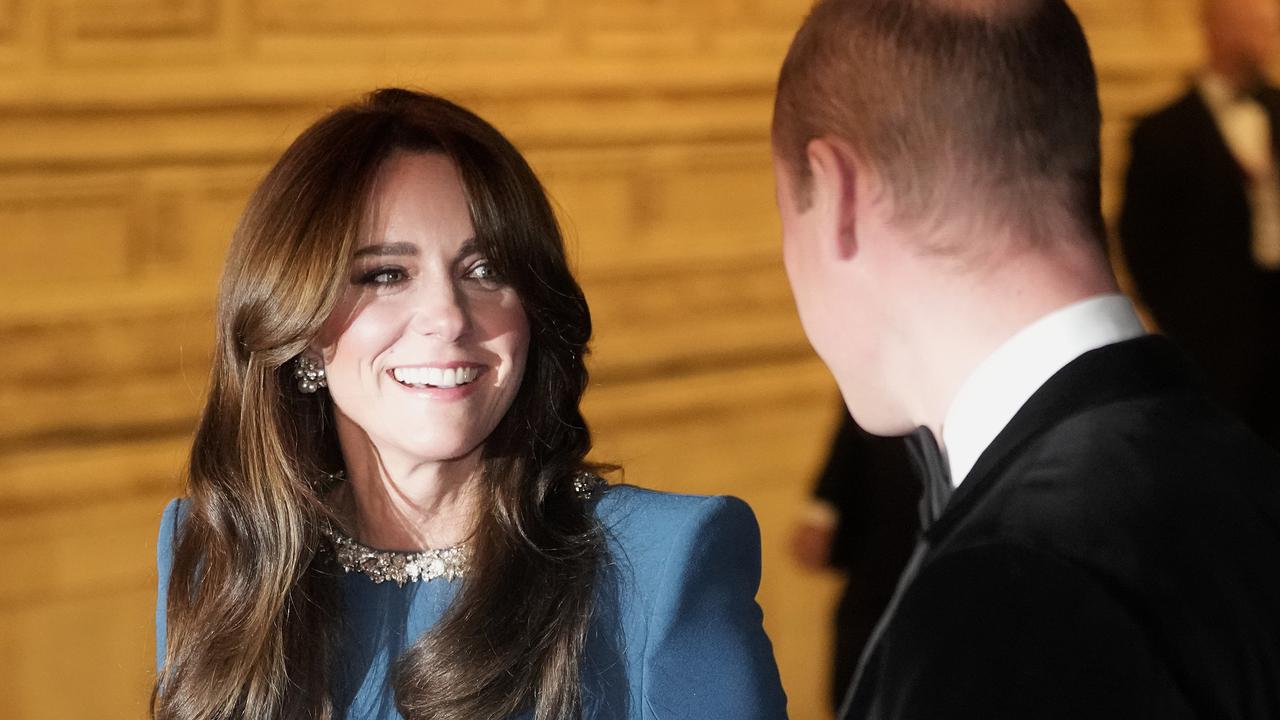 Kate Middleton Tampil Anggun di Royal Variety Performance