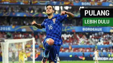 Nikola Kalinic jadi pemain pertama yang harus pulang dari Piala Dunia 2018. Kalinic dikabarkan cidera punggung hingga tak jadi dimainkan saat melawan Nigeria.