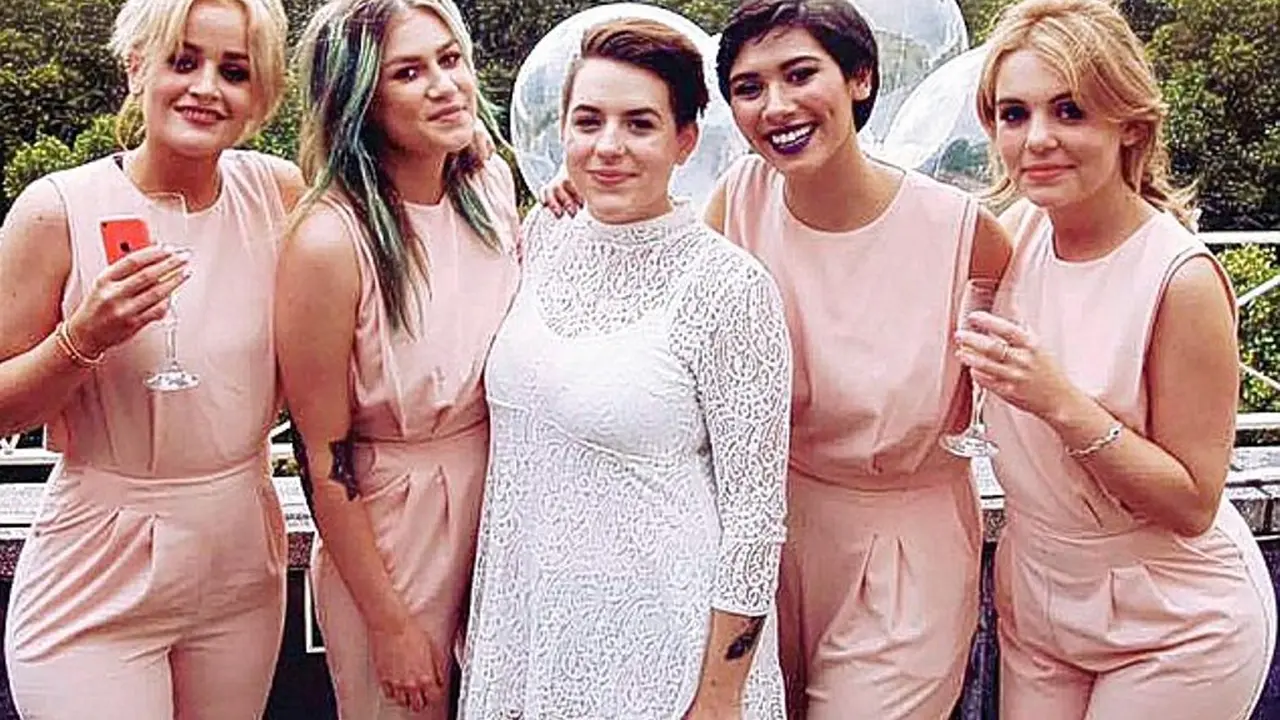 Isabella Cruise