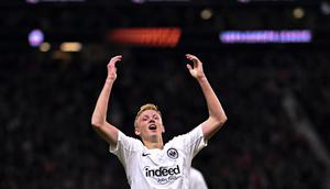 Manchester United kepincut Hugo Larsson (AFP)