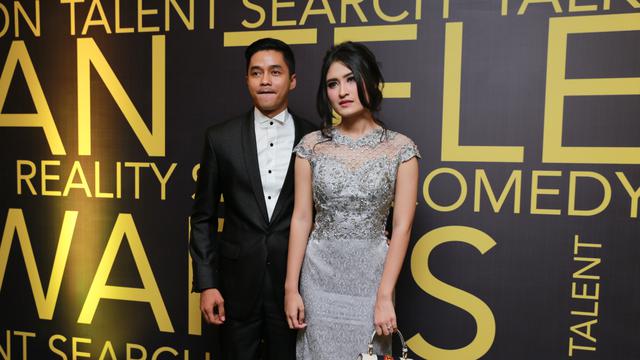 Sebelum Melamar Adly Fairuz Dites Keluarga Angbeen Rishi Showbiz Liputan6 Com