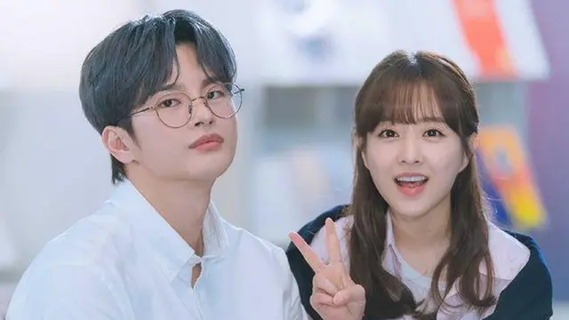 10 Inspirasi Gaya Rambut WFO ala Aktris Kdrama, Tampil Rapi Sepanjang Hari Tanpa Banyak Usaha (6)