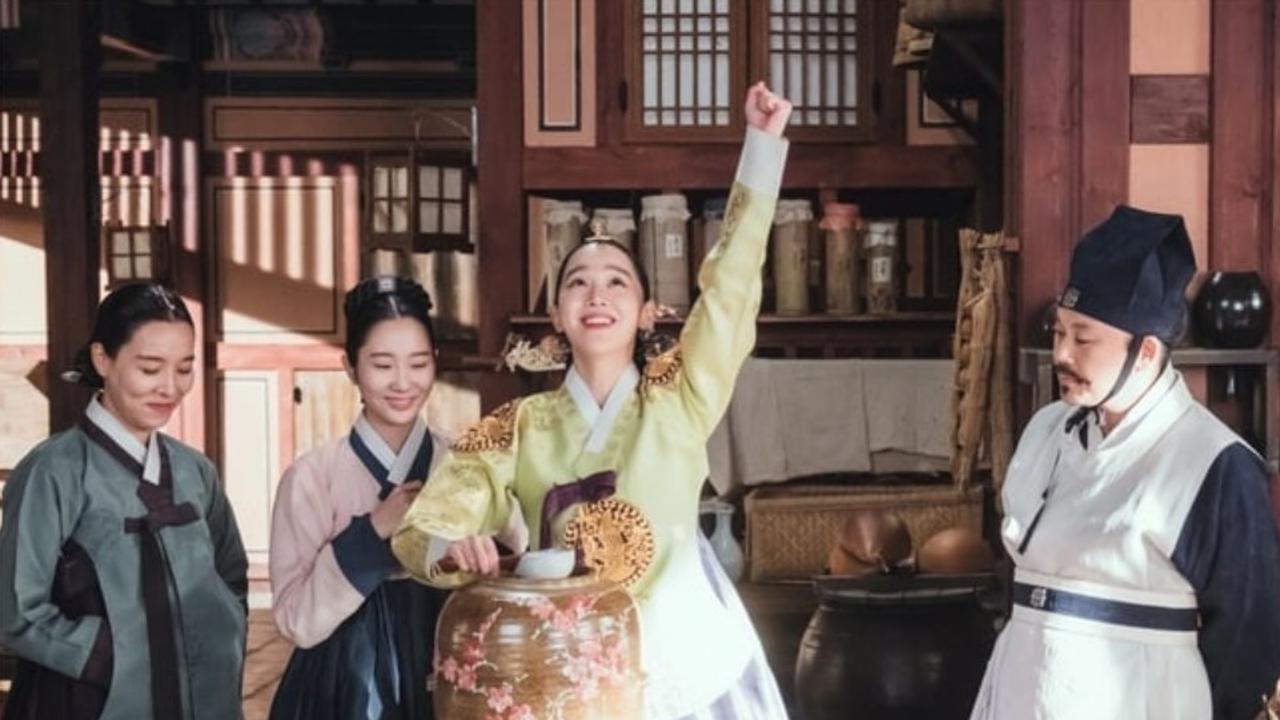 Cha Chung Hwa di drakor Mr Queen. (tvN via Soompi)