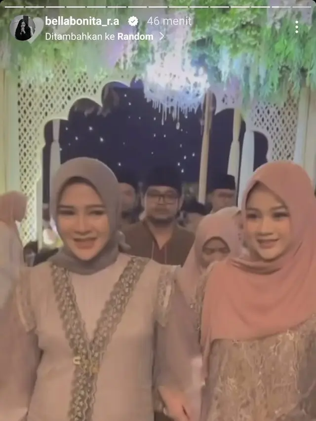 7 Potret Bella Bonita Berhijab di Pernikahan Putri Gus Kautsar Ini Curi Perhatian