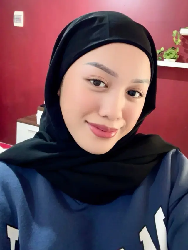 Lolly anak Nikita Mirzani