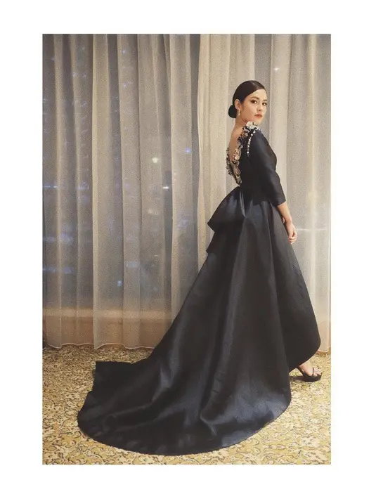 (Instagram/raisa6690)