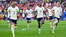 <p>Pemain Inggris merayakan kemenangan atas Swiss pada&nbsp;laga perempat final Euro 2024 di Duesseldorf Arena, Duesseldorf, Jerman, Sabtu (06/07/2024). (AFP/Ina Fassbender)</p>