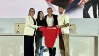 Diperkenalkan PSSI, John Herdman Angkut Anak dan Istri ke Indonesia