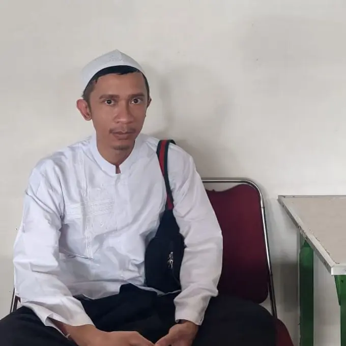 Selain Aming, artis ini juga sempat menghebohkan publik karena ubah penampilan jadi religius