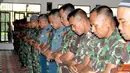 Citizen6, Surabaya: Komandan Pasmar-1 Brigjen TNI (Mar) Tommy Basari Natanegara hadiri Pondok Ramadhan di jajaran Pasmar-1. Diawali dengan sholat Dzuhur berjamaah di Masjid Al-Huda Karang Pilang, Surabaya. (Pengirim: Staf Intelijen Pasmar-1).