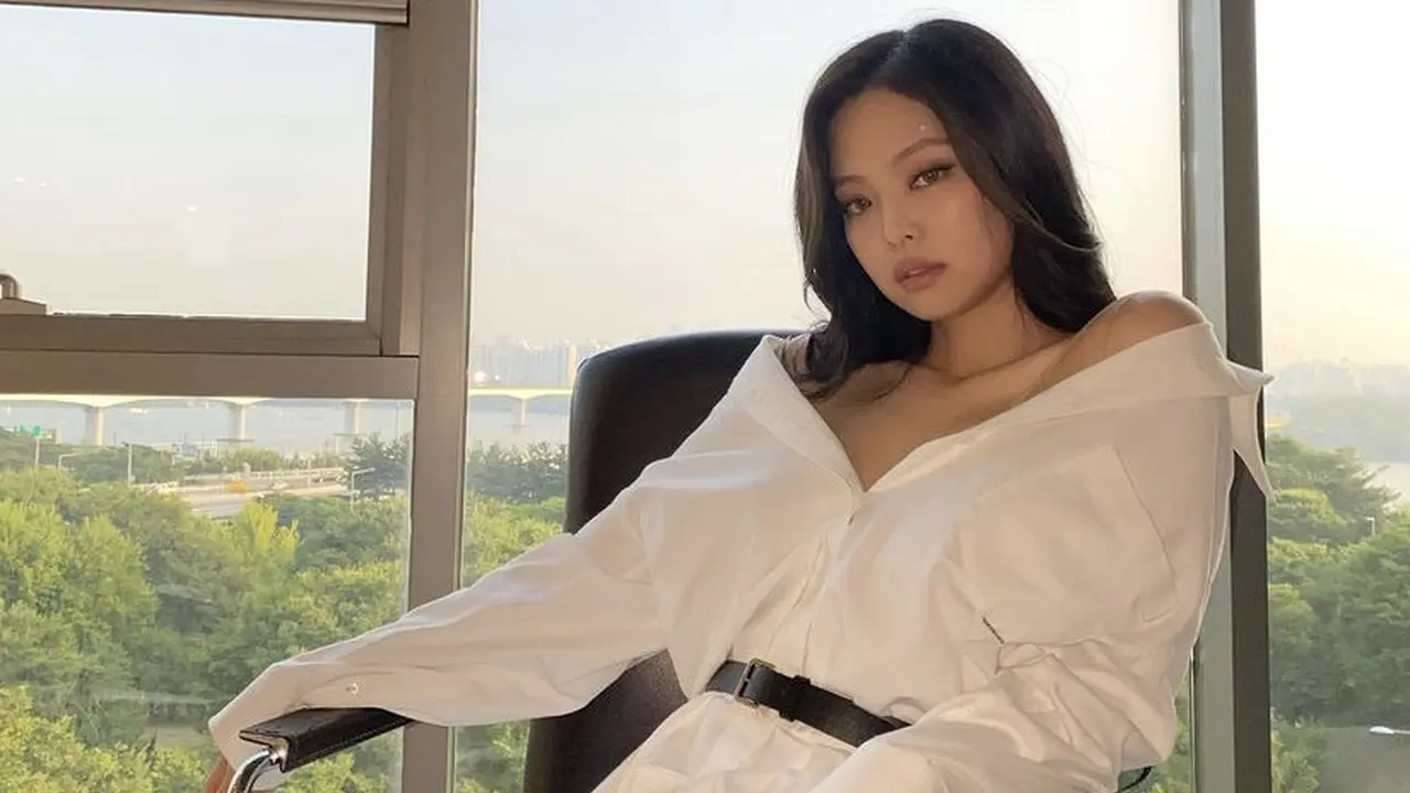 Inspirasi Kreasi Fashion Wanita dari Kemeja Pria