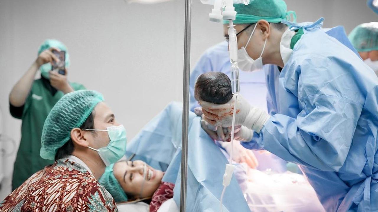 Gya Sadiqah Melahirkan Anak Kedua