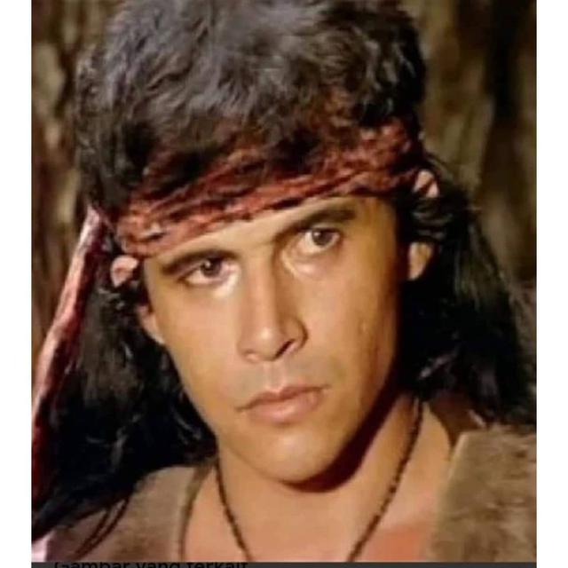 Genap 66 Tahun, Ini 6 Potret Transformasi Barry Prima yang Masih Aktif Berkarya