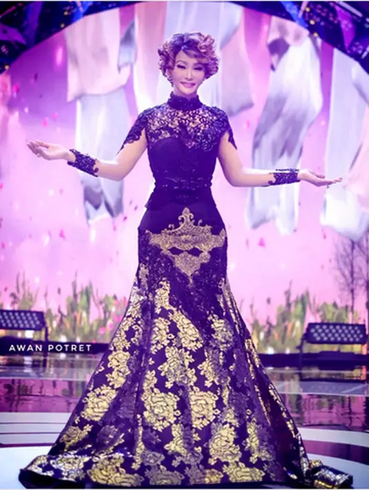 Sekitar tujuh jam setelah potongan video wawancara dengan majalah Time diunggah, setidaknya telah 95,853 tayang. "Wawancara exclusive majalah TIME utk yg ke dua kalinya❤ Ya Allah suwon gusti," tulis Inul Daratista sebagai keterangannya. (Instagram/inul.d)