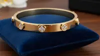 7 Model Gelang Emas Mewah untuk Ibu-Ibu di Acara Kondangan, Tampil Menawan