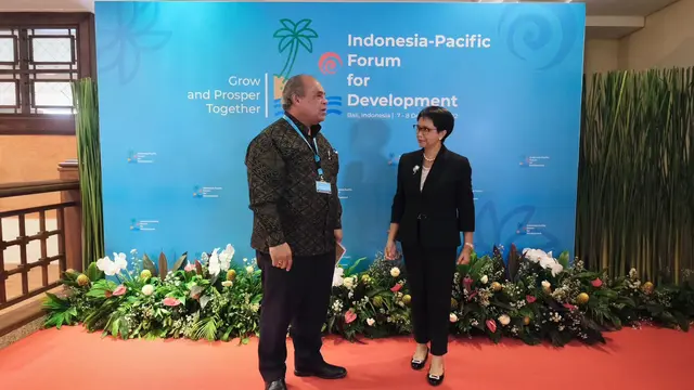 Pertemuan bilateral dilakukan oleh Menlu Retno di sela-sela acara Indonesia-Pacific Forum for Development pada Rabu (7/12/2022). (Dok: Kemlu RI)