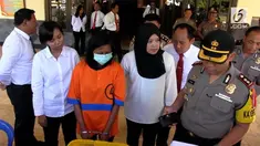 Seorang wanita yang malu karena hamil di luar nikah, tega membunuh bayinya dan menyimpannya di lemari.