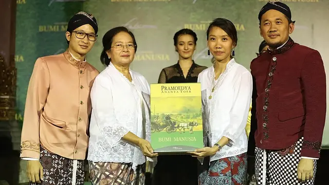 [Bintang] Iqbaal Ramadhan Bangga Terlibat dalam Film Bumi Manusia