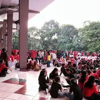 Suasana menjelang malam puncak HUT SCTV ke-26 di Istora Senayan. (Adrian Putra/Bintang.com)