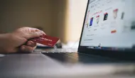 Ilustrasi Belanja Online. Credit: pexels.com/NegativeSpace