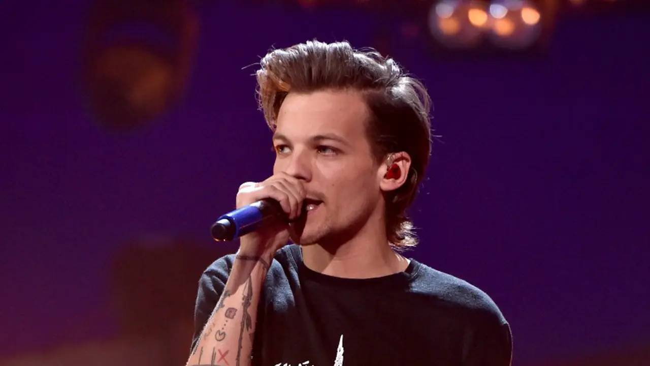 [Bintang] Louis Tomlinson