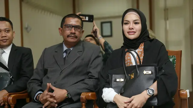 [Bintang] Nikita Mirzani