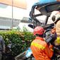 Dua armada bus Transjakarta (TJ) bertabrakan di Jalur Transjakarta, Cawang, Jakarta Timur. 37 orang alami luka-luka dan 2 meninggal akibat kecelakanan tersebut. (Istimewa)