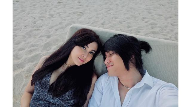 6 Pesona Vicy Melanie Sosok Yang Dampingi Kevin Aprilio Saat Punya Utang Rp 17 Miliar Hot Liputan6 Com