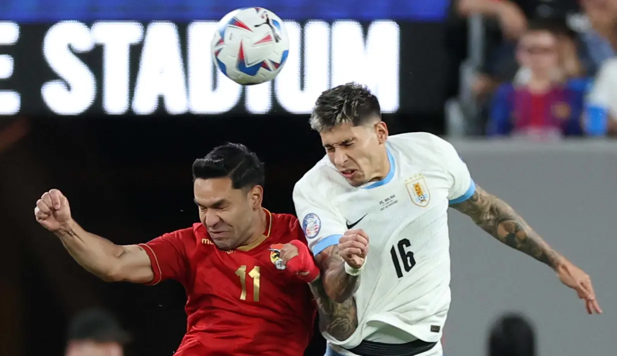 Kemenangan atas Bolivia memastikan Uruguay lolos ke babak 8 Besar meski masih menyisakan satu laga. (CHARLY TRIBALLEAU/AFP)