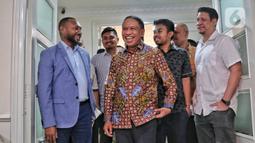 Menteri Pemuda dan Olahraga (Menpora) RI, Zainudin Amali tiba untuk menerima audiensi perwakilan klub Liga 2 di Jakarta, Senin (16/1/2023). Pertemuan perwakilan Klub tersebut membahas nasib Liga 2 dan 3 untuk mengadukan nasib mereka setelah kompetisi dihentikan. (Liputan6.com/Angga Yuniar)
