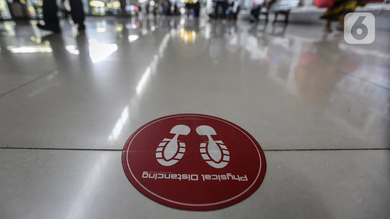 FOTO: Penerapan Protokol Kesehatan di Stasiun Jakarta Kota