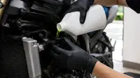 Jangan Abaikan Warna Air Radiator, Tanda Bahayanya Ternyata Begini