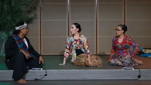 Kuntilanak Mangga Dua, Pertunjukan Teater dengan Balutan Komedi