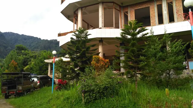 Diduga Berdiri di Hutan Lindung, Vila Mewah Puncak Disegel