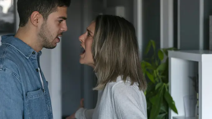 Hindari 5 Kebiasaan yang Bisa Membuat Hubungan Jadi Tidak Sehat - 4